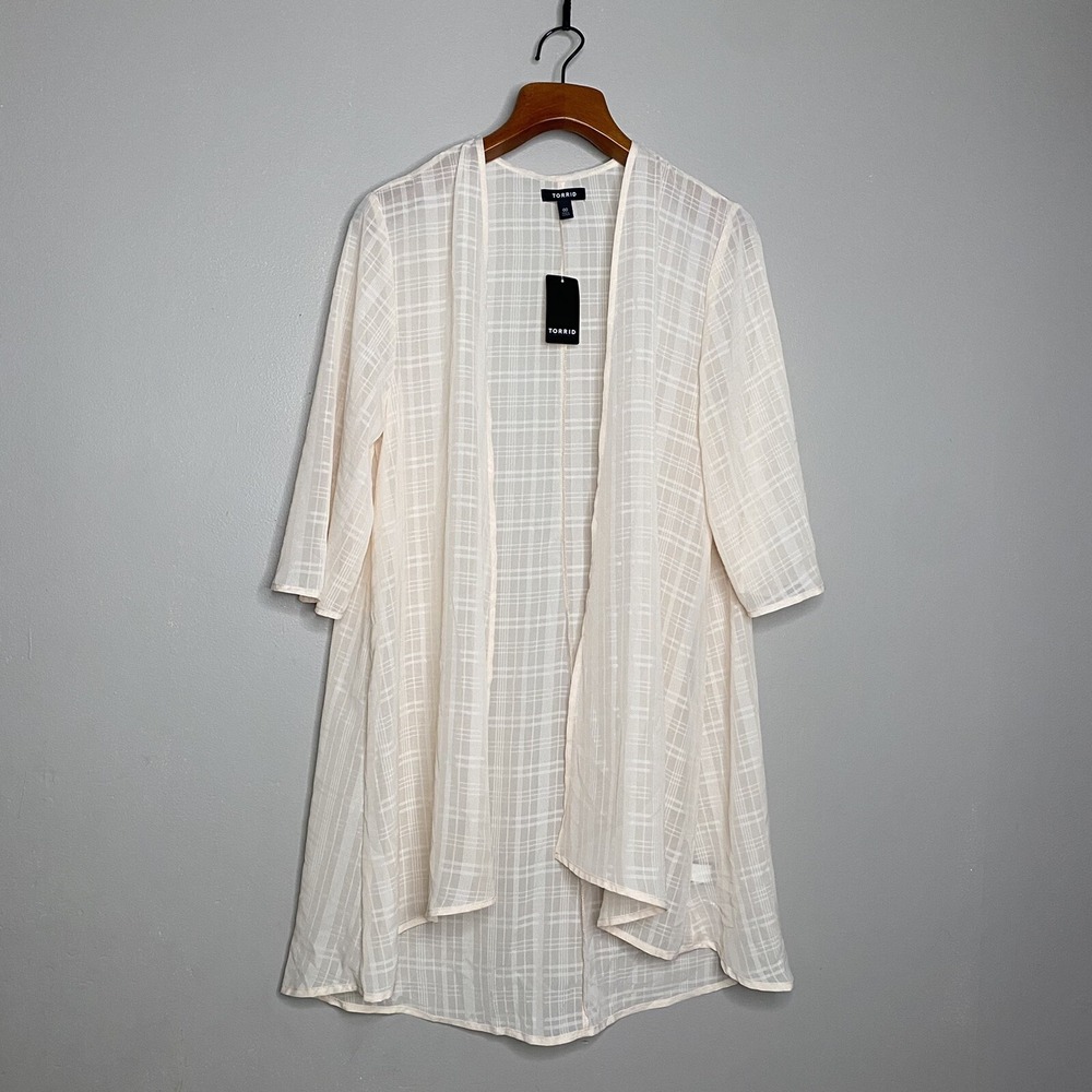 Torrid Duster‎ Sheer Pink  Kimono Size 00 (M/L)